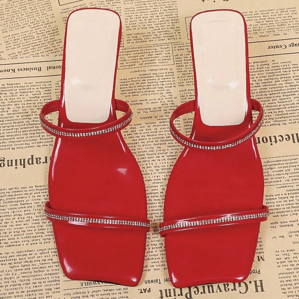 🆕 Strappy Rhinestone Square Toe Sandals